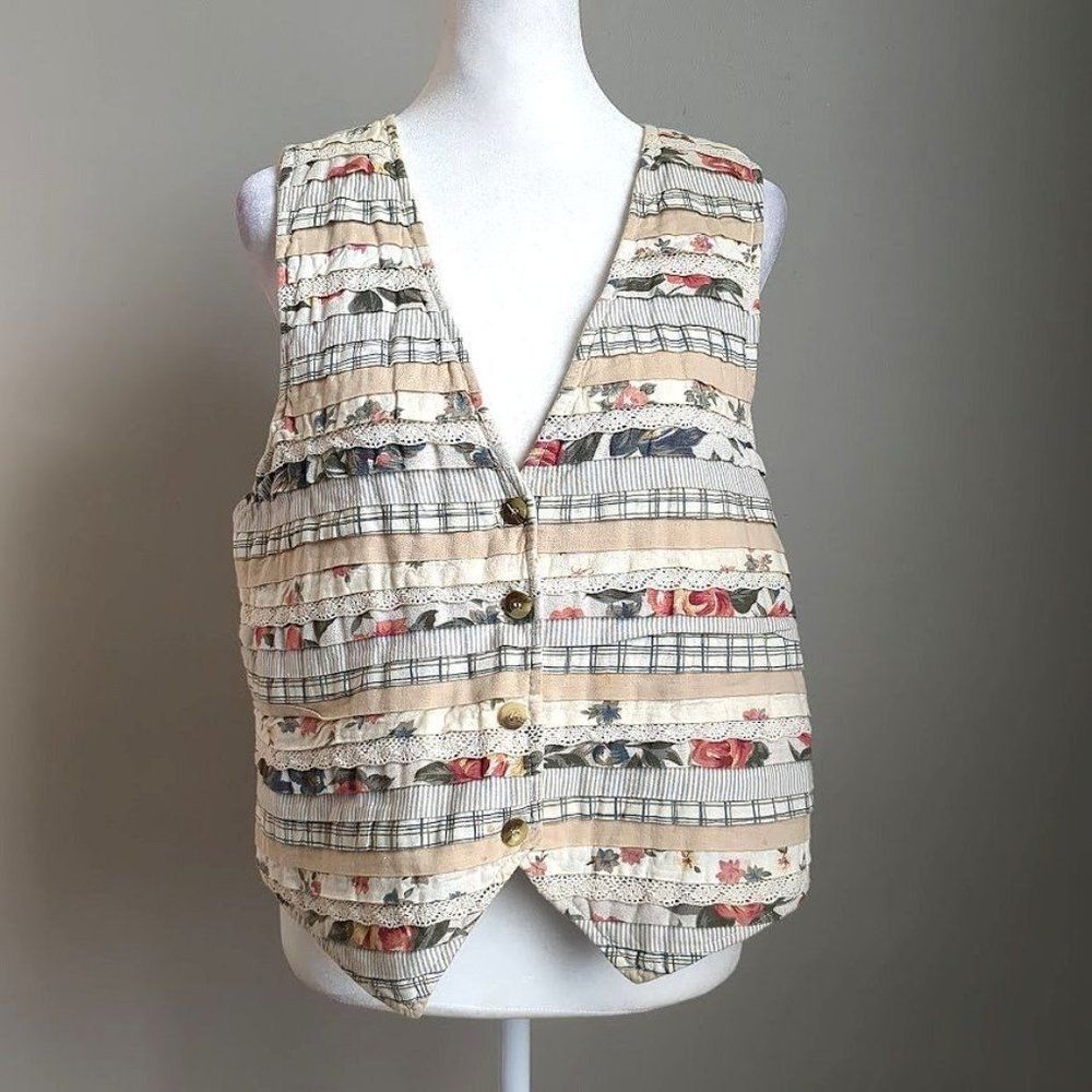 Vintage 90s Vest Patchwork Floral Crochet Cottagecore Petite Medium